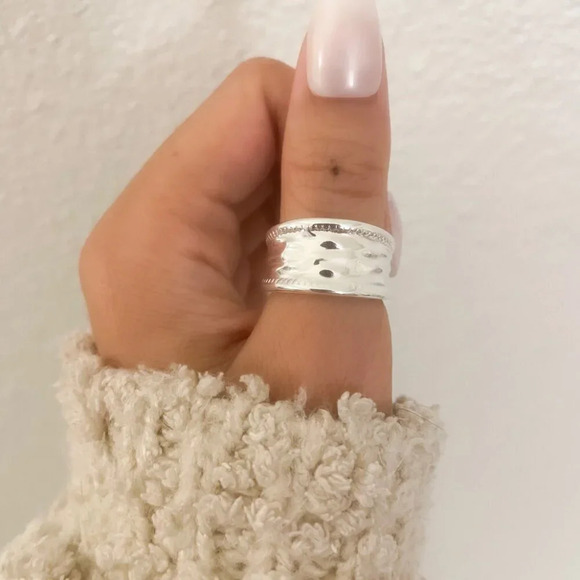 925 Sterling Silver Chunky Ring Thick Ring Silver Wide Textured Ring Band - Picture 8 of 9